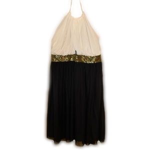 B. Darlin Spaghetti Strap Halter Dress Size Medium